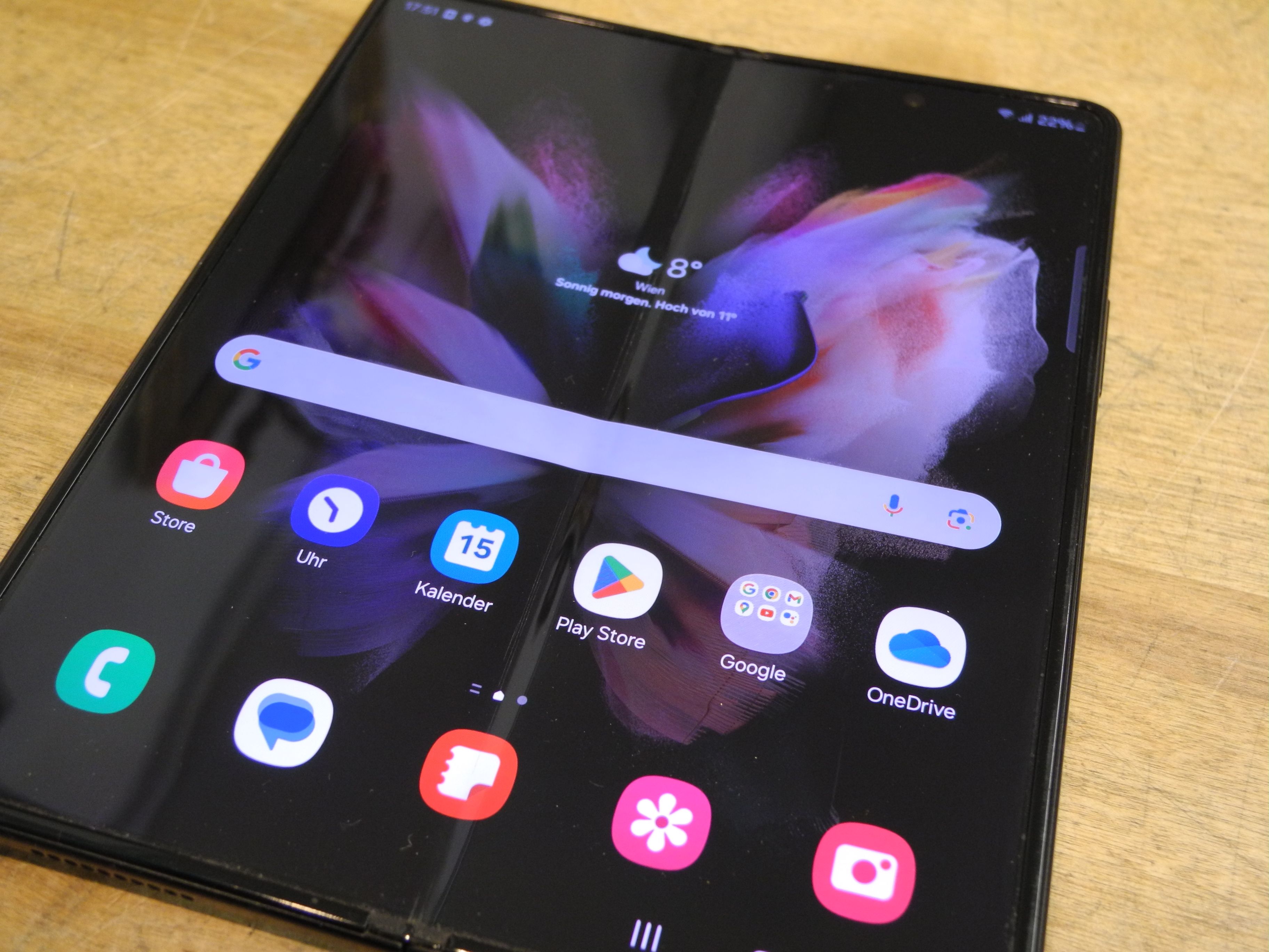 Samsung Galaxy Fold Z 3