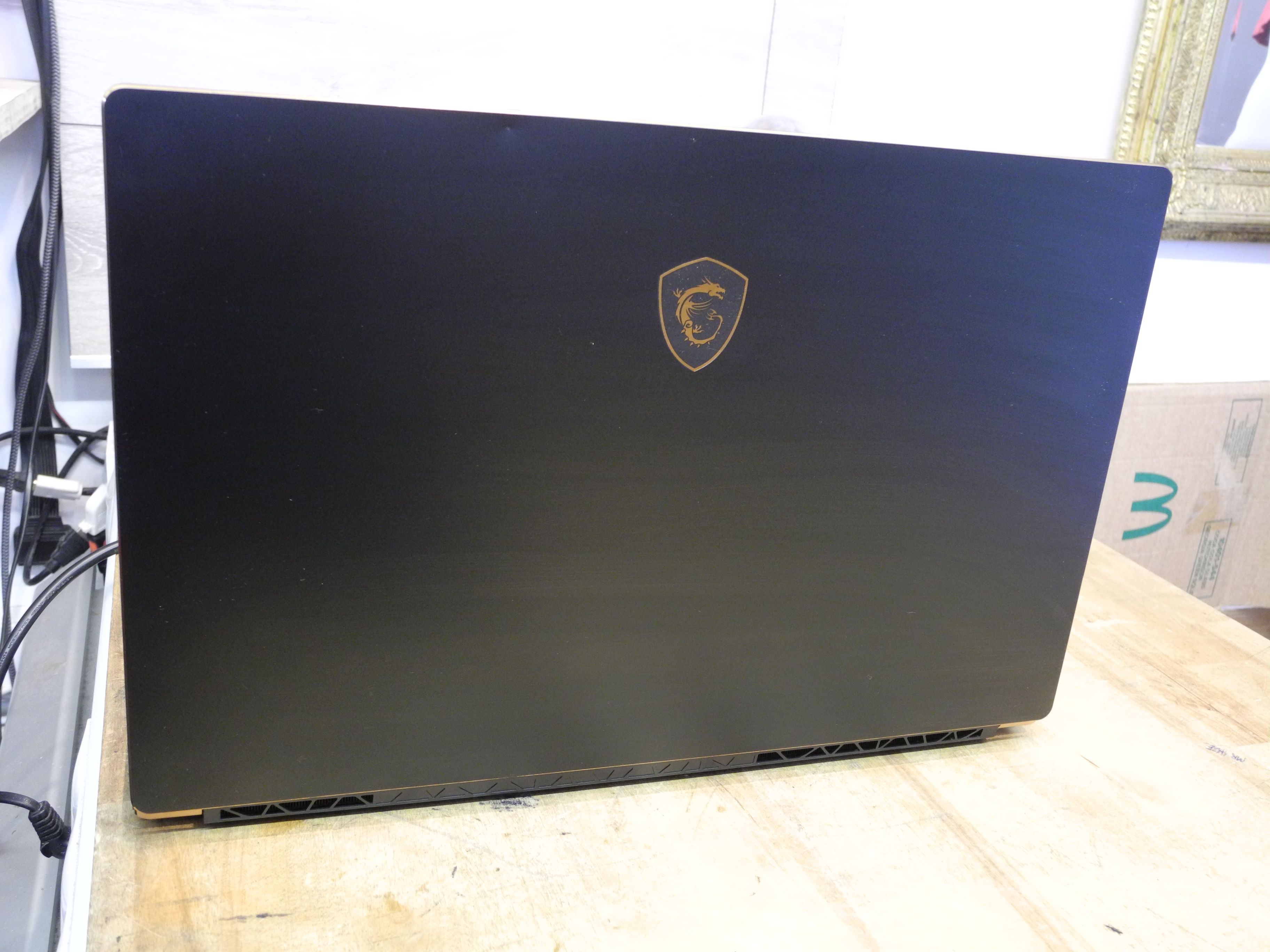 MSI GS75 Stealth 95F Gaming Laptop