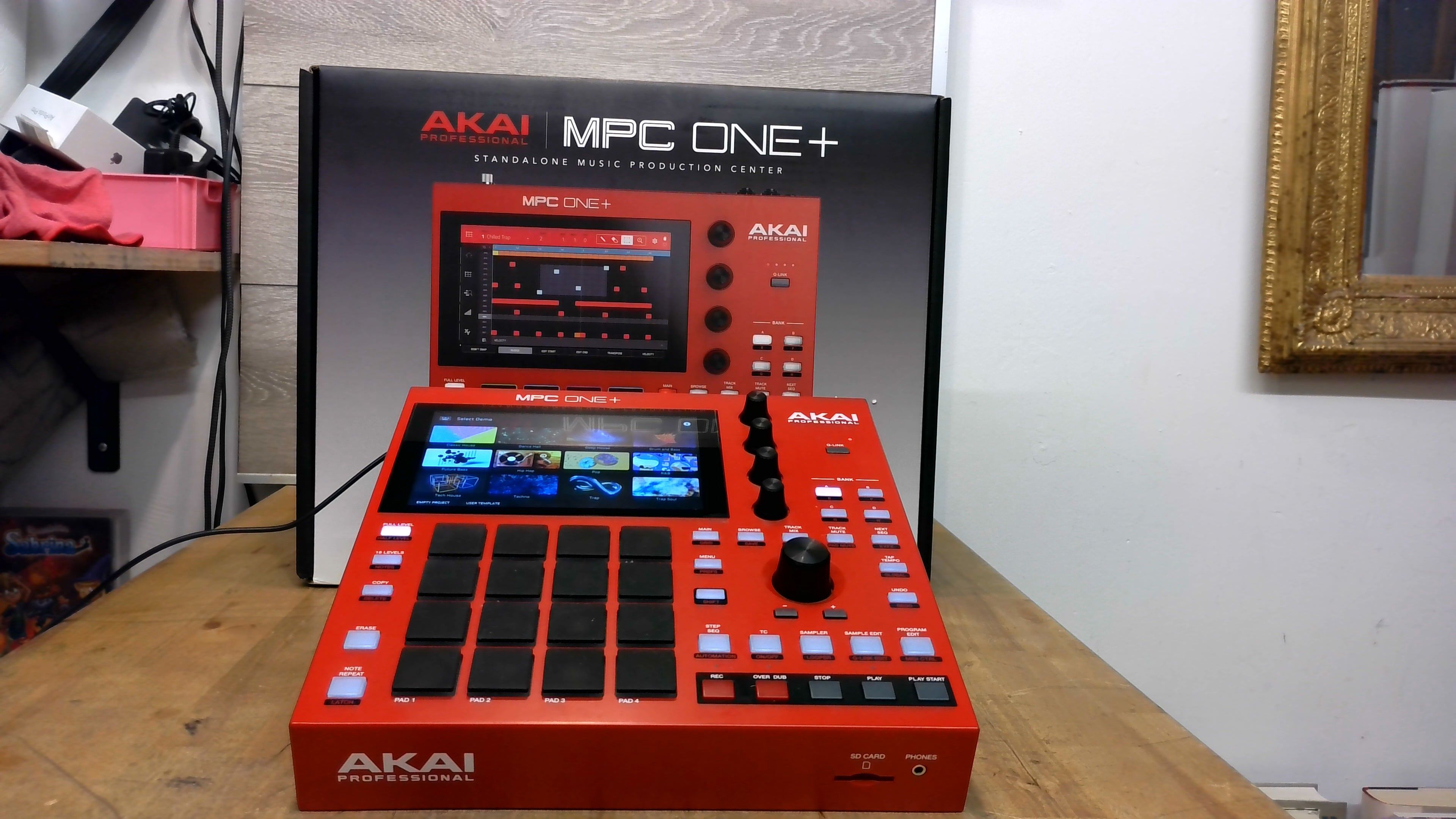 Akai MPC ONE +