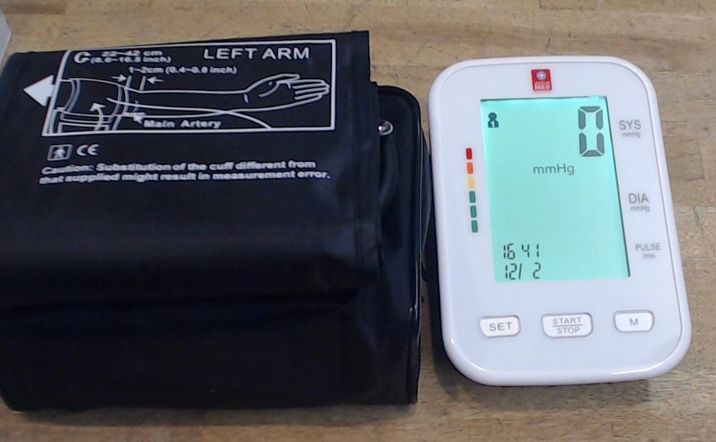 Active Med Oberarm-Blutdruckmessgerät